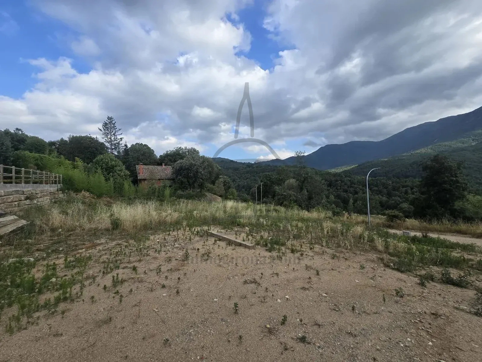 🌄 Terrain constructible avec vues spectaculaires – Viladrau